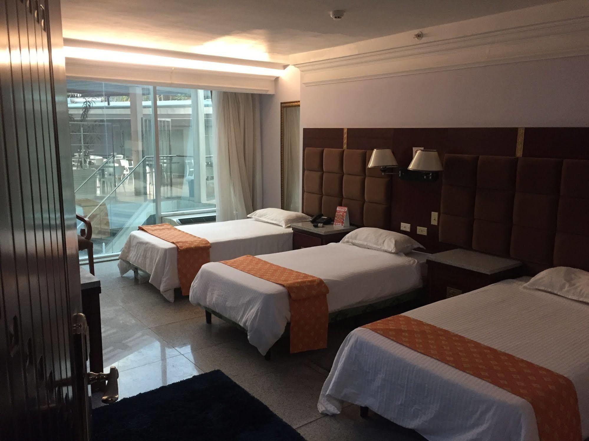 Grand International Hotel Панама Сити Екстериор снимка