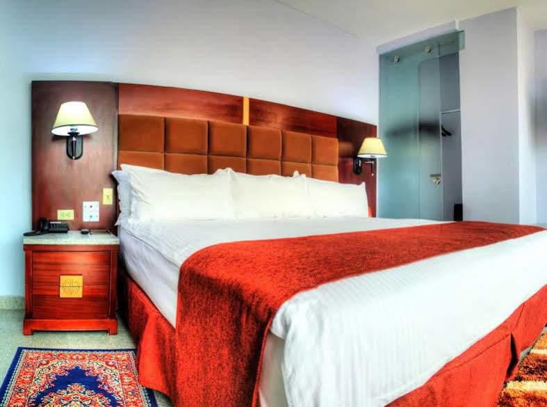 Grand International Hotel Панама Сити Екстериор снимка