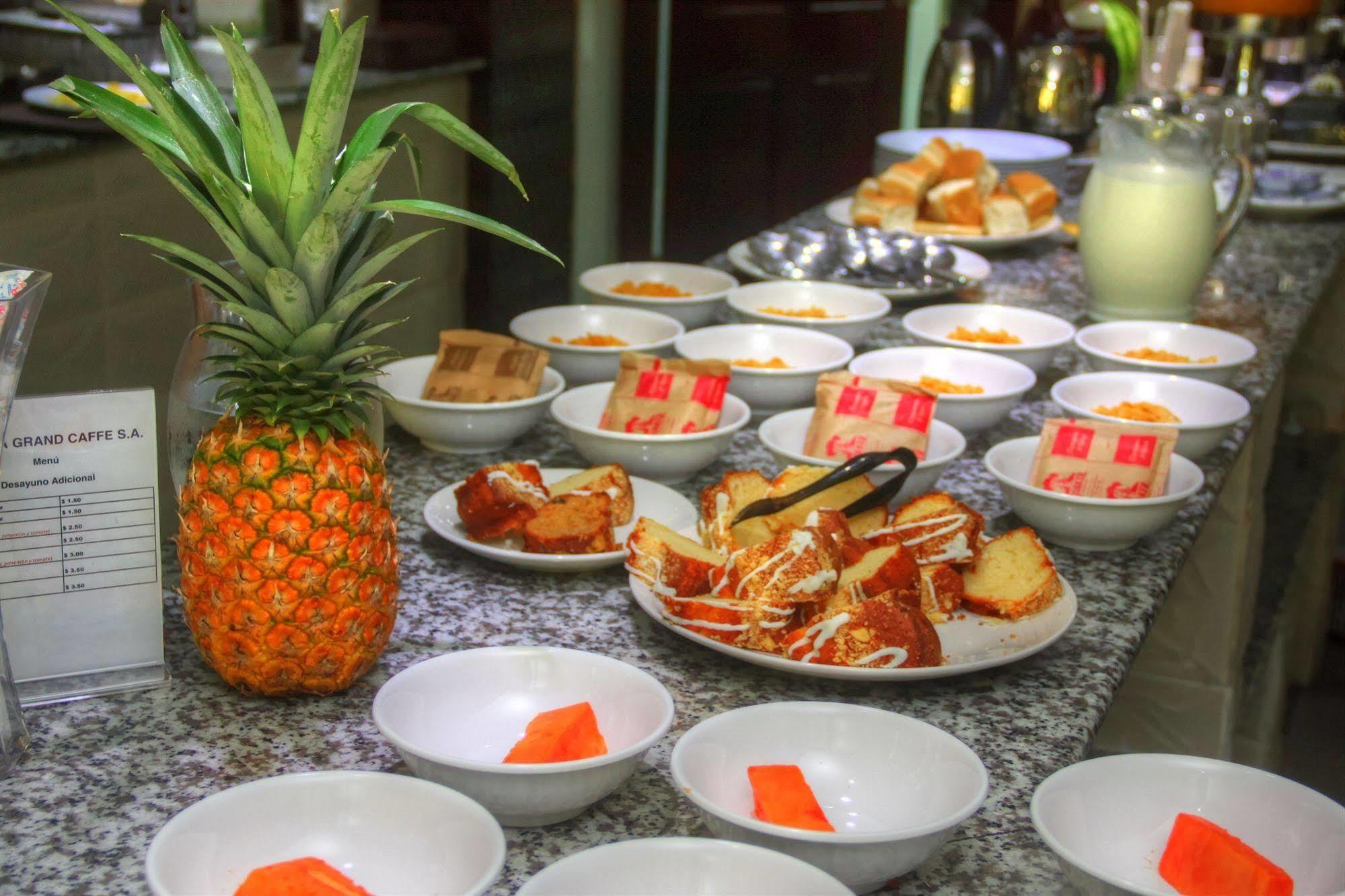 Grand International Hotel Панама Сити Екстериор снимка