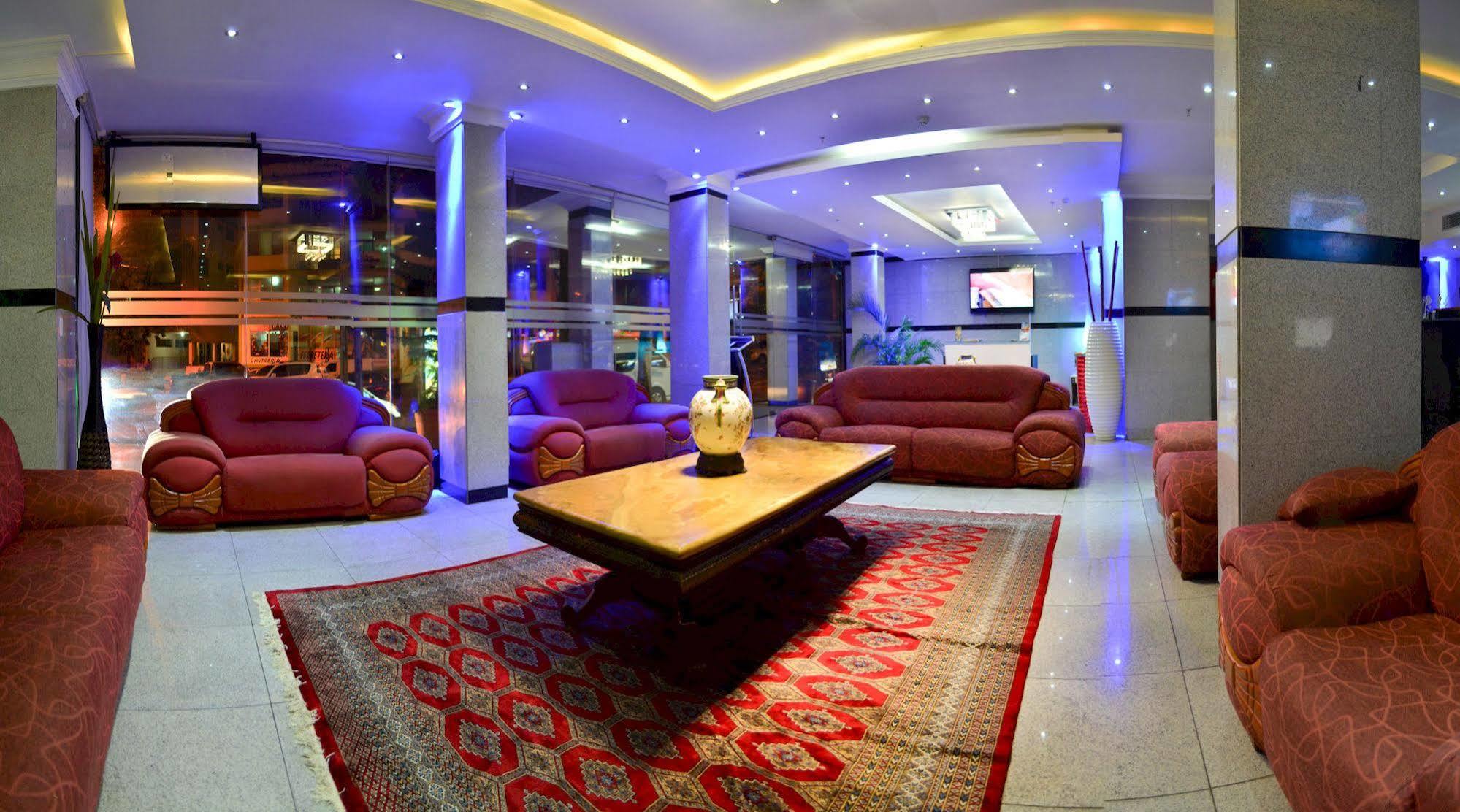 Grand International Hotel Панама Сити Екстериор снимка